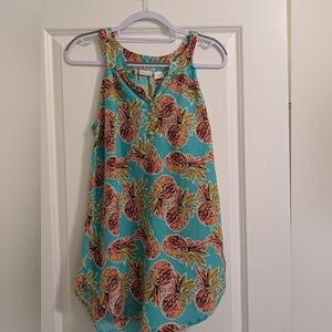 NWOT- All For Color Pineapple Print Sleeveless Top